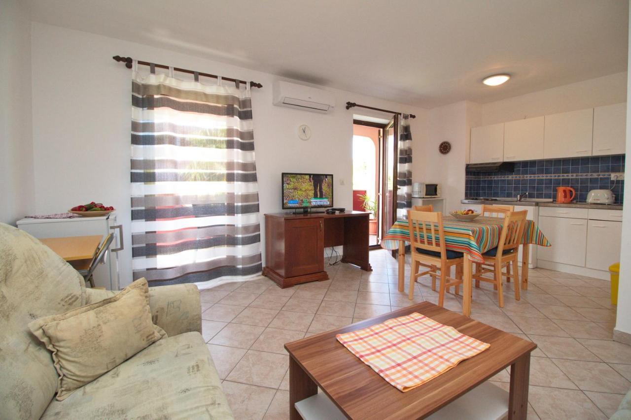 רוביני Apartments Lidija מראה חיצוני תמונה