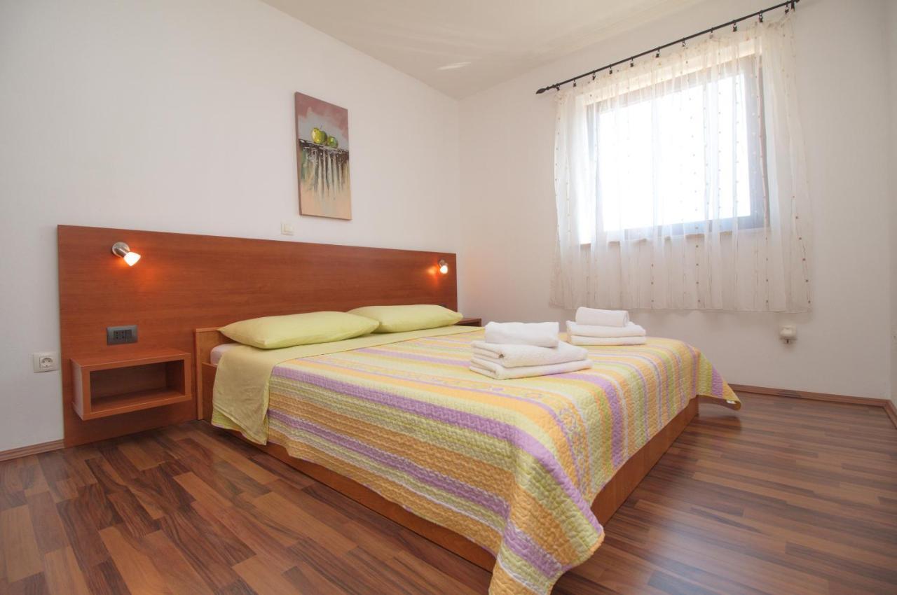רוביני Apartments Lidija מראה חיצוני תמונה
