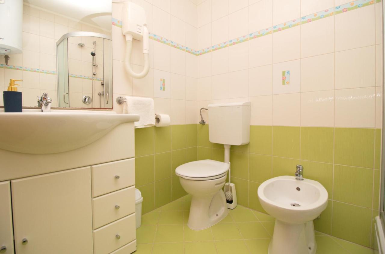 רוביני Apartments Lidija מראה חיצוני תמונה